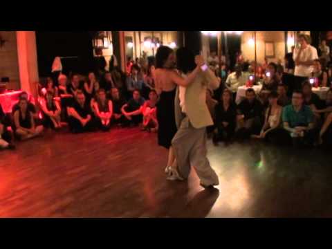 Rodrigo Fonti y Solange Chapperon Tangowoche Zürich 2011 2/5