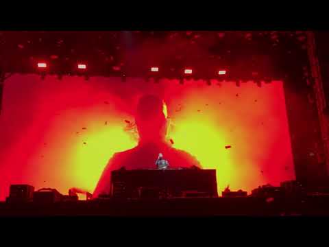 Don Diablo feat. KiFi - The Same Way (Live at Lollapalooza Berlin 2019)