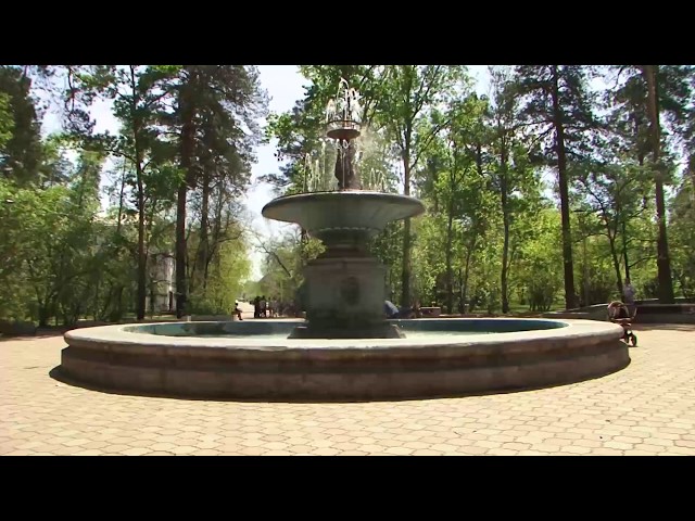 Фонтаны пока работают