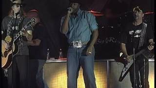 BIG &amp; RICH Play Chicken With A Train  w/Cowboy Troy 2009 LiVe