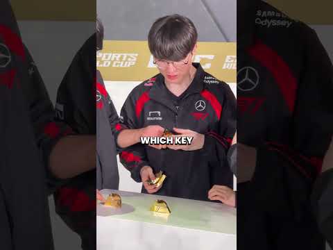 T1 did it - The winners of EWC presenting League of Legends 😎