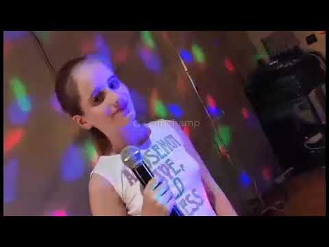 LIČKA KAPO ( LIVE  ) - Laura Tina feat. Dorian Aledory