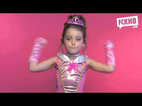 Princesas Boca-suja botam pra F* pelo feminismo (by FCKH8 com)
