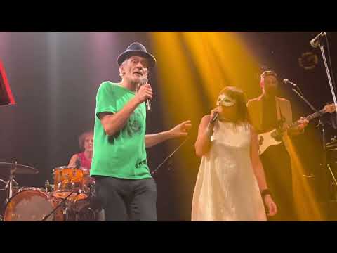 DANIEL MELINGO & HILDA LIZARAZU Viéndolo