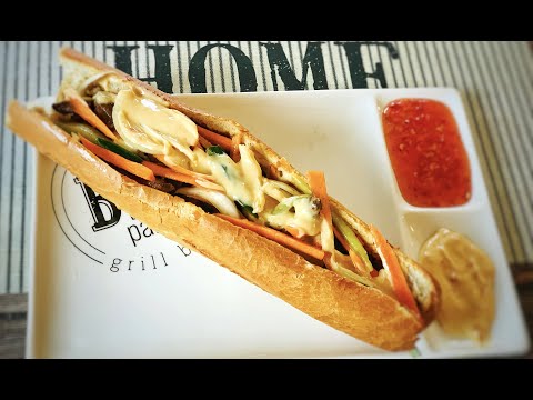 Vietnamese Bánh mì with Beef and Spicy Mayo
