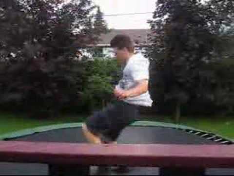 trampoline (etienne on t'aime)