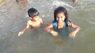 preview picture of video 'Mannem Naga Gowtham swimming at Vijawada krishna river'