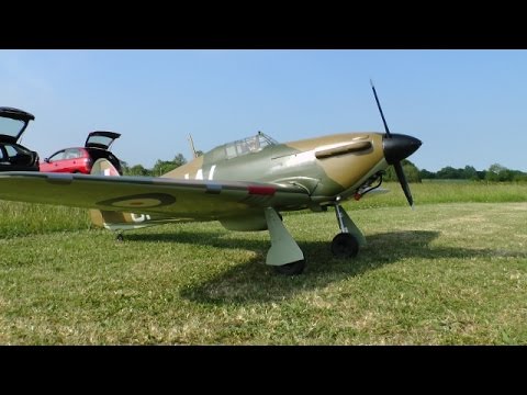 MAIDEN / TEST FLIGHT RC DAVE BODDINGTON HAWKER HURRICANE - ZENOAH 38cc DEANO CMAC - 2015