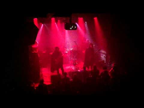 BRIQUEVILLE Live Green Room ROADBURN 2015