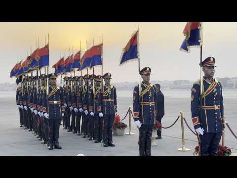 Grand welcome ceremony held at airport for Xi's visit to Egypt