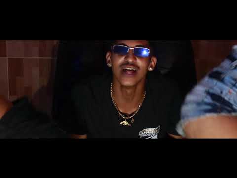 MC REINO BARCA NA BATIDA MC VEVETO - FEAT MC DRICKA - MEXE COM MEU MACHO (Vídeo Clipe Oficial)