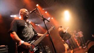 Ratos de Porão  -  30 Anos Crucificados Pelo Sistema (2014) - SHOW