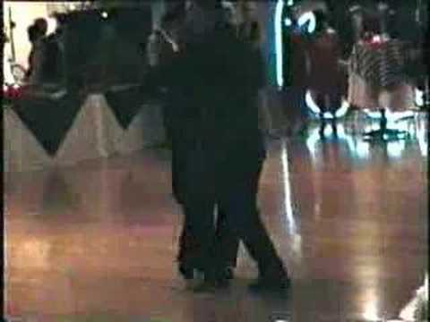  Rodolfo Cieri  and  Maria Cieri  are  dancing  to  the  tango  "  Retintin  "