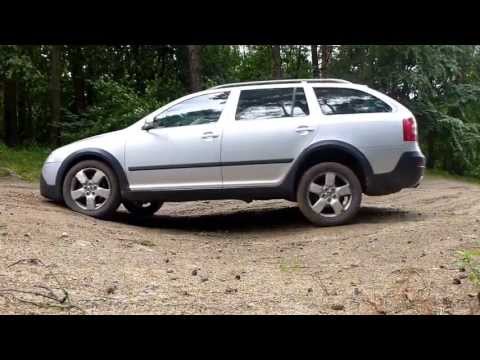 Skoda Octavia Scout diagonal test (mellow)
