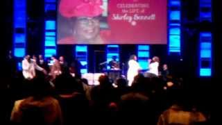 Going Up Yonder Jamecia Bennett, Paris Bennett singing at their Grandmother&#39;s Homegoing