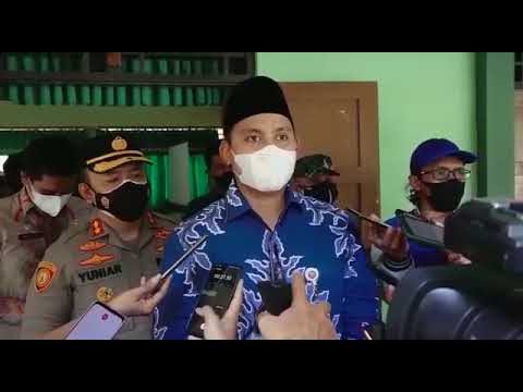 Bupati Dico Tinjau Posko Sekolah Sehat di SMP N 1 Kendal