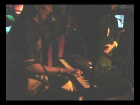 Kaman & Miki Mousoleum - Polityka kulturalna