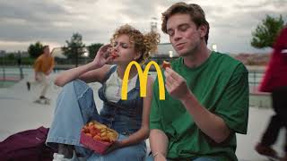 McDonald Nuevos Spicy McNuggets de McDonald's, están de locos!!! anuncio