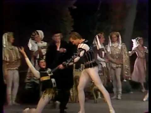 Swan Lake with Galina Mezentseva and Konstantin Zaklinsky