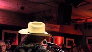 Hugh Prestwood, A Ghost In This House (Bluebird Cafe)