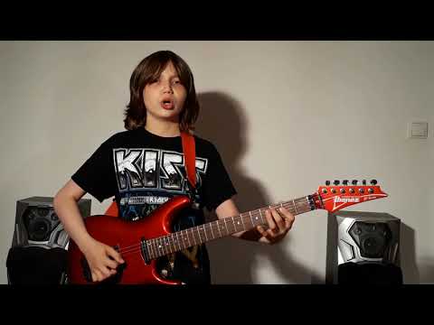 Dustin Tomsen 13 years old covers Paul Gilbert "Down To Mexico" (Intense Rock 2 version)