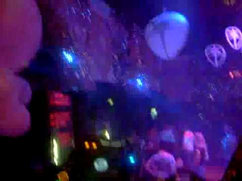 TomDeNeef/U-Ness/JedSet Ft Kaysee "Your Time" @HedKandi ADE 09