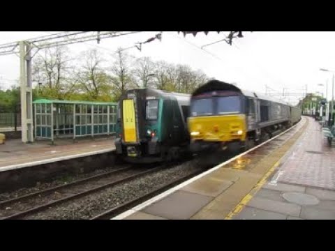 Direct Rail Services 66091 Passes Through Berkhamsted Hauling 20 JNA Wagons 24/10/20