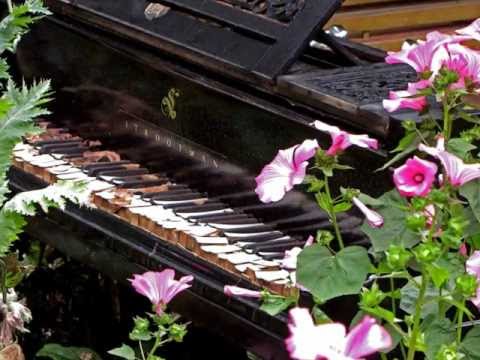 Salvatore Freda - Inviction [Crossfrontier Audio 001]