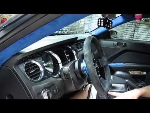 2010-2014 Mustang Detachable Steering Wheel (Ford Racing Sparco)