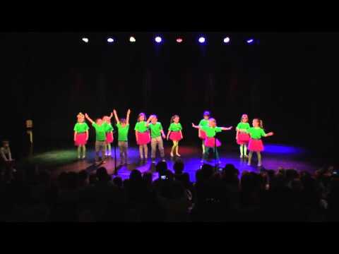 Taniec Zorby - pracownia rytmiczna MDK w Pabianicach