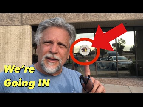 Inside the Famous CICHLID SHACK - L.A. to Nashville - VLOG #2