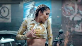 María León ~ Locos (Letra/Lyrics)