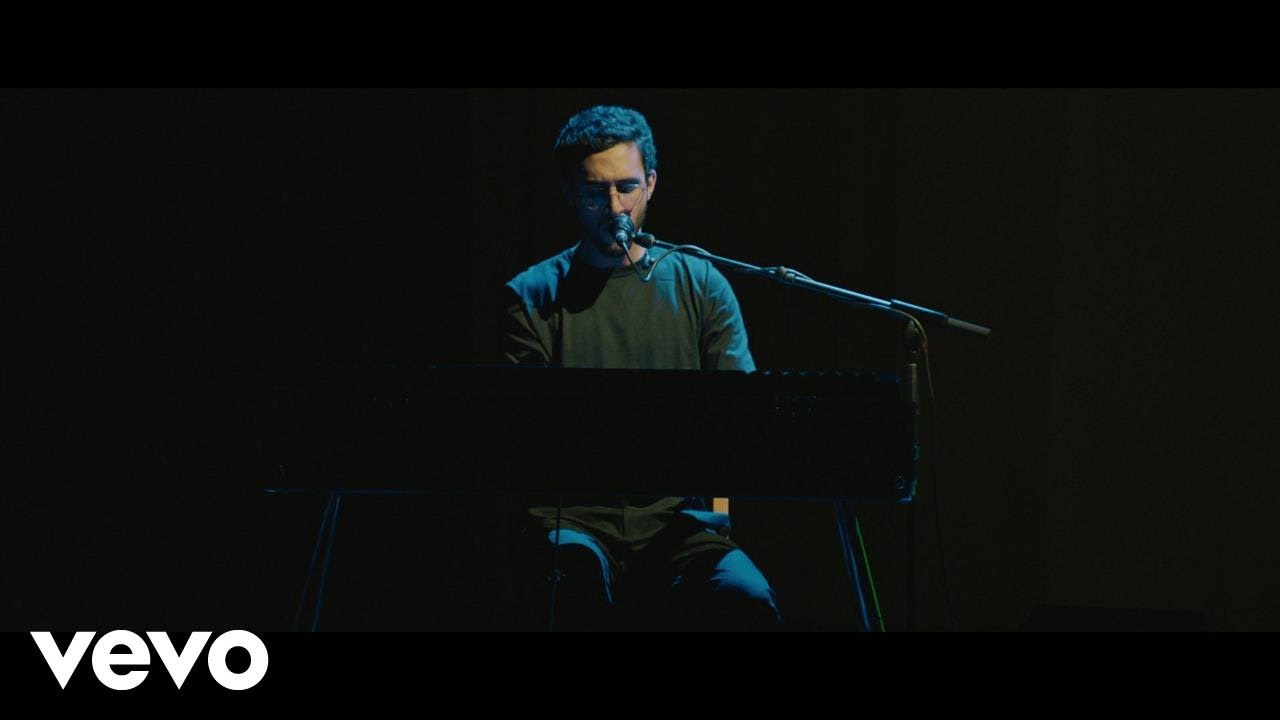 Watch Now Zeca Veloso, Caetano Veloso, Moreno Veloso - Todo Homem ft. Tom Veloso Zeca Veloso, Caetano Veloso, Moreno Veloso - Todo Homem ft. Tom Veloso