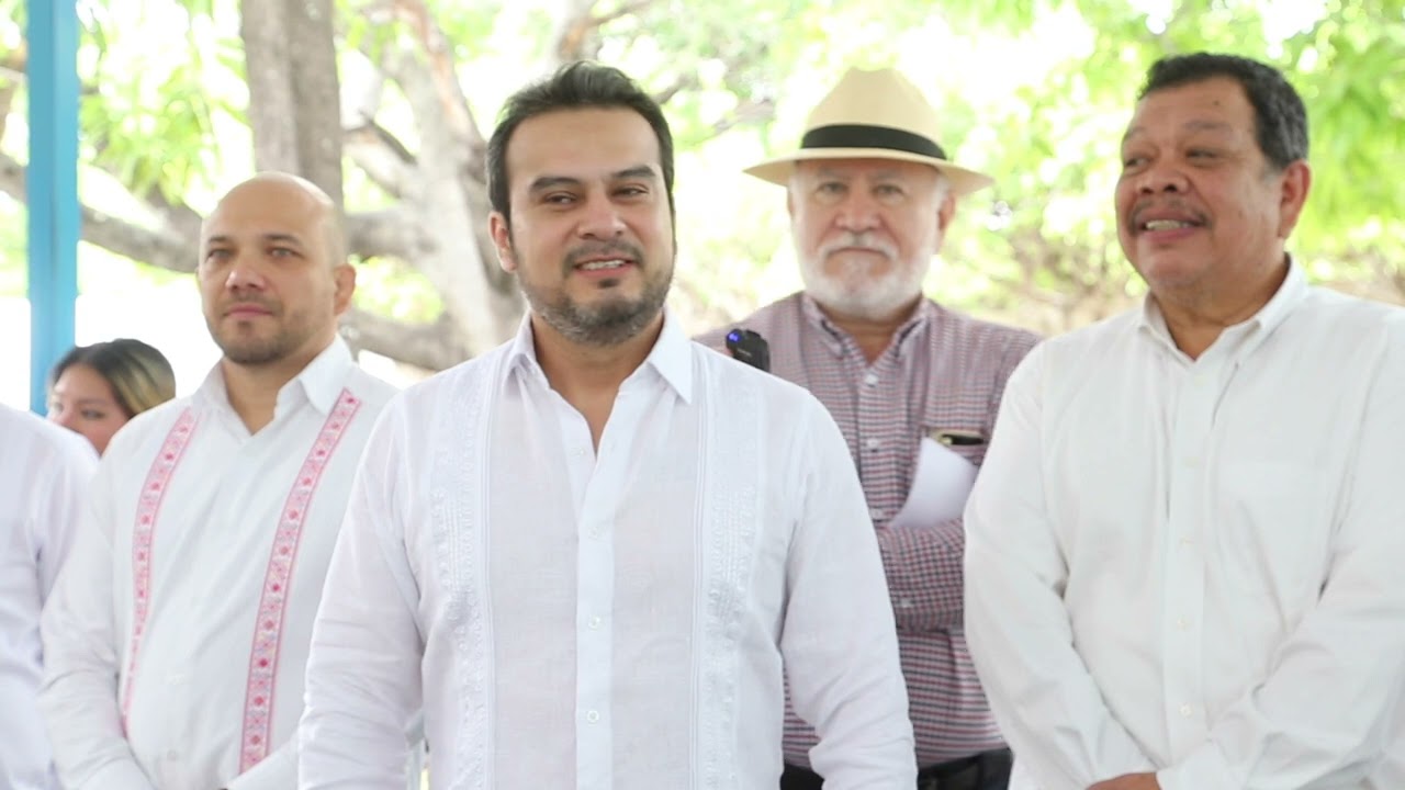 Secretaría de Educación presenta Programa de Alfabetización "Chiapas Puede" en Esc. Preparatorias