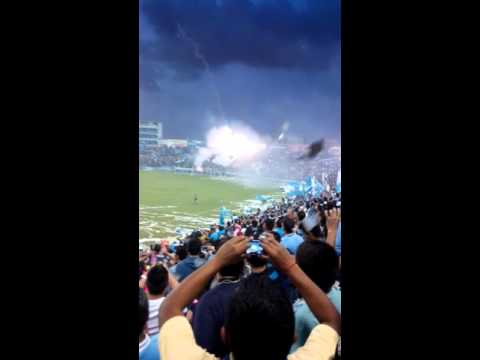 "Recibimiento jaiba brava vs cancun" Barra: La Terrorizer &bull; Club: Tampico Madero