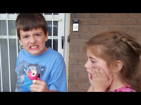 Kid Temper Tantrum Breaks Sister's Fingerlings Monkey Toy [ Original ]