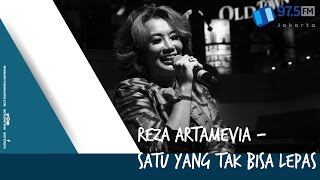 REZA ARTAMEVIA - SATU YANG TAK BISA LEPAS | LIVE AT HARI MUSIK NASIONAL 2017 @MOTION975FM