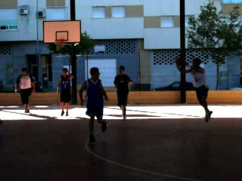 PARTIDO DE BALONCESTO PLASENCIA