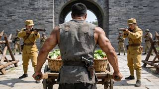 Download lagu Seorang tentara Rute Kedelapan yang menyamar sebagai pengantar sayur menyelundupkan senjata ke kamp mp3