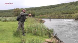 preview picture of video 'Fliegenfischen in Irland - Owenmore River 2 - von etheonTV'
