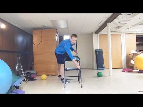 Seated trunk rotation test