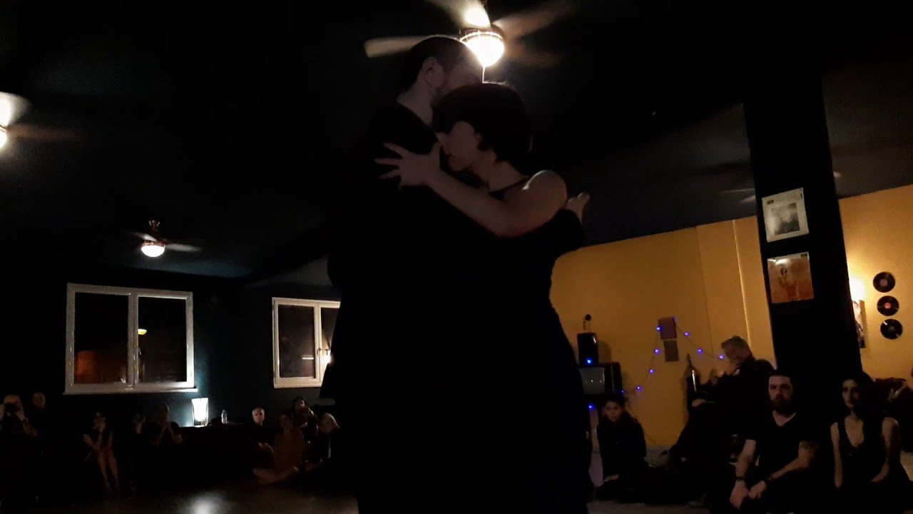 Esibizione di Luciana Muzio e Carlo Feller in Que me van a hablar de amor Troilo