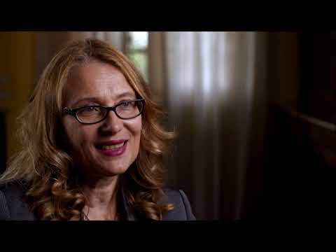 Pavarotti - Itw Nicoletta Mantovani (official video)