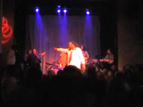 Kevin Harris @ the Blue Tower singing crazy.mp4