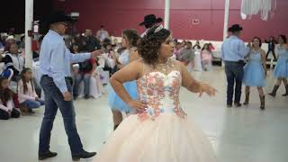Qunceañera de Yareli Garza en el Activity Center  en Wichita ks