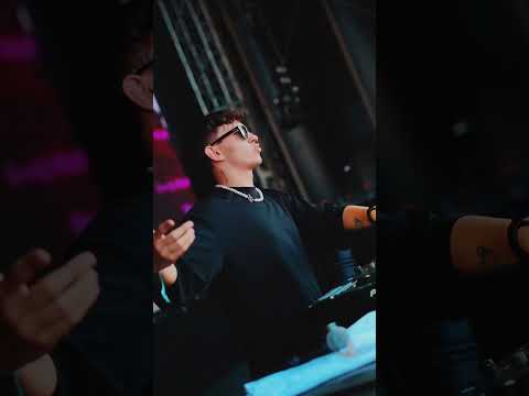 Mark Dann at Lovestream festival (live show) #shorts