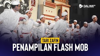 Download lagu Penampilan Flash Mob (Tari Zafin) Santri Ponpes Darullughah Wadda'wah mp3