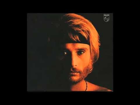 download lagu mp3 mp4 La Guitare Fait Mal, download lagu La Guitare Fait Mal gratis, unduh video klip La Guitare Fait Mal