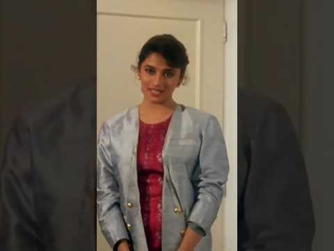 Madhuri Dixit sexy look