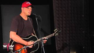 Dan Bern - "Don't Get Mad Get Even" (Live at WFUV)